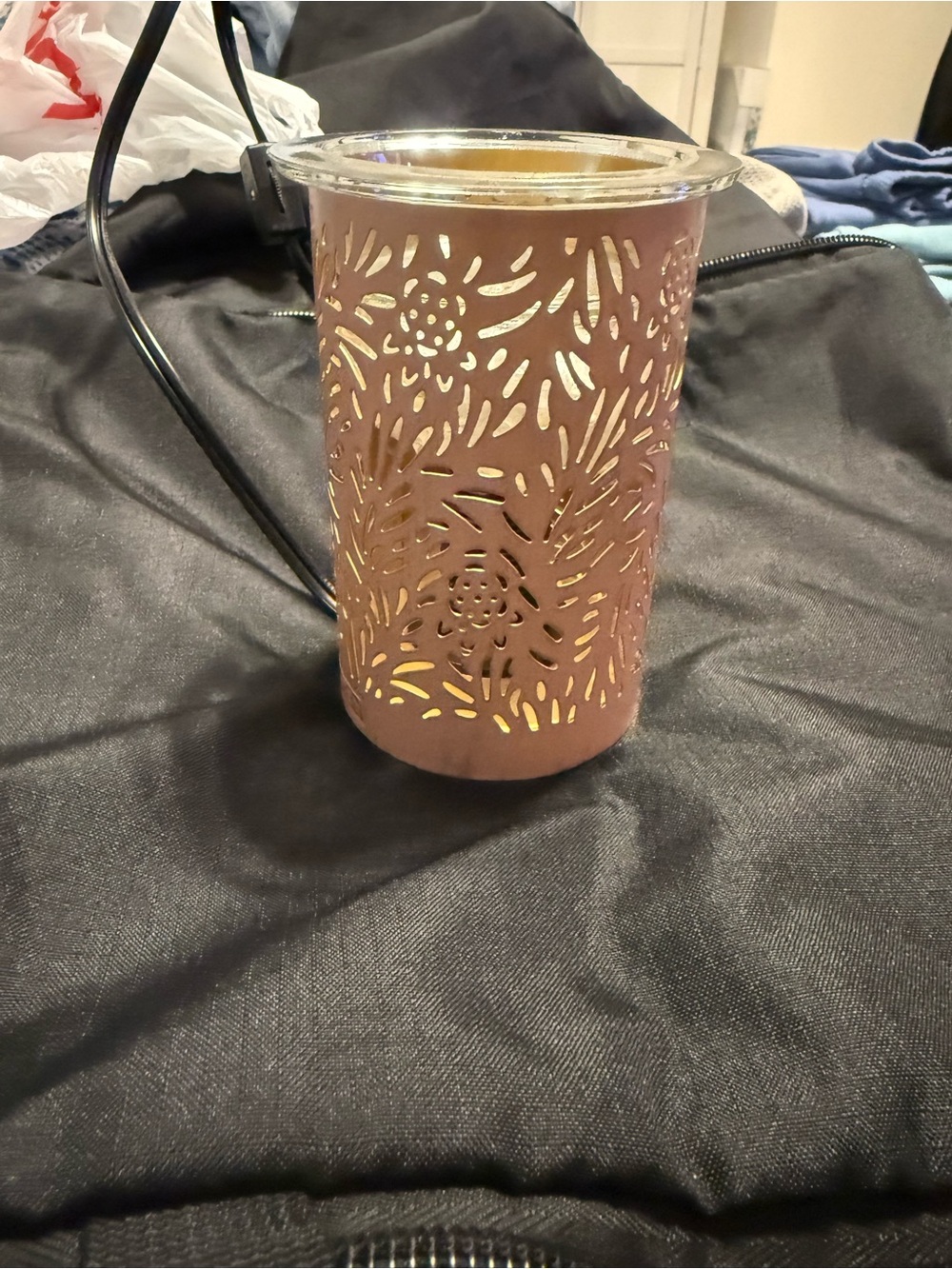 Scentsy Floral Cutout Electric Wax Warmer - Rose